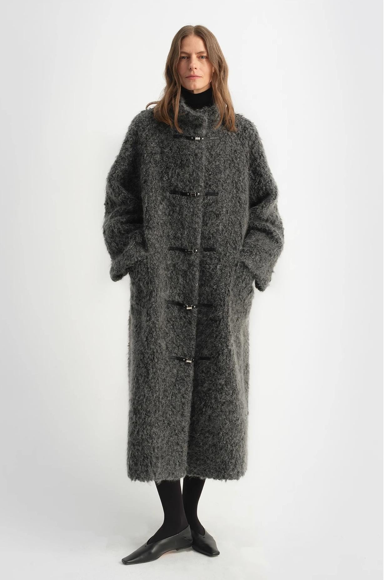 "Parisian Affair"Circle Long Fur Toggle Coat