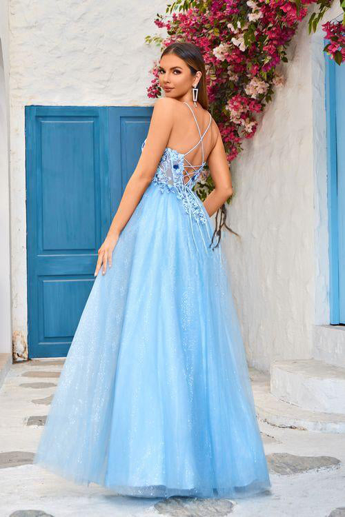 Spaghetti straps dress.